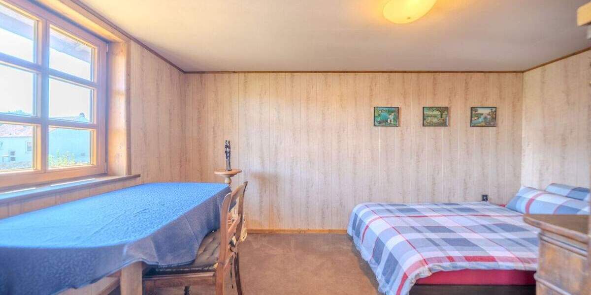 Mehrfamilienhaus, Wohnhaus Giesen Emmerke - 8 Zimmer, 175 m&sup2;, 325.000&euro; | Angebot:25671920