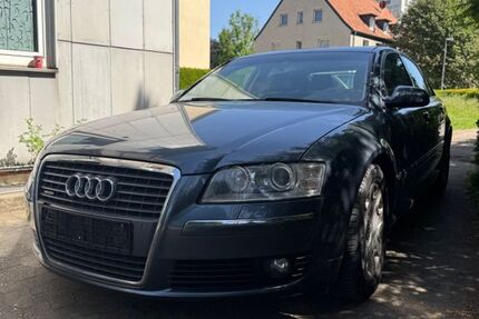 Audi A8 330.000 km 2.500 &euro; Gronau 31028