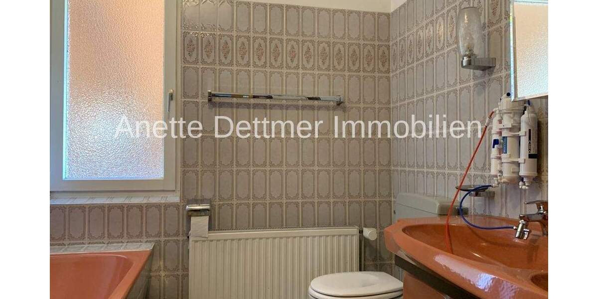 Einfamilienhaus Delligsen / Varrigsen Varrigsen - 7 Zimmer, 215 m&sup2;, 98.000&euro; | Angebot:25695289