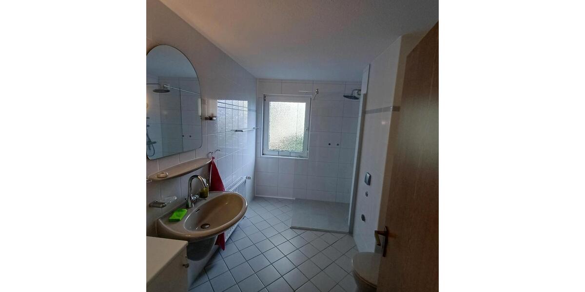 Erdgeschoßwohnung Hildesheim Itzum-Marienburg - 3 Zimmer, 80 m&sup2;, 800&euro; | Angebot:25944706