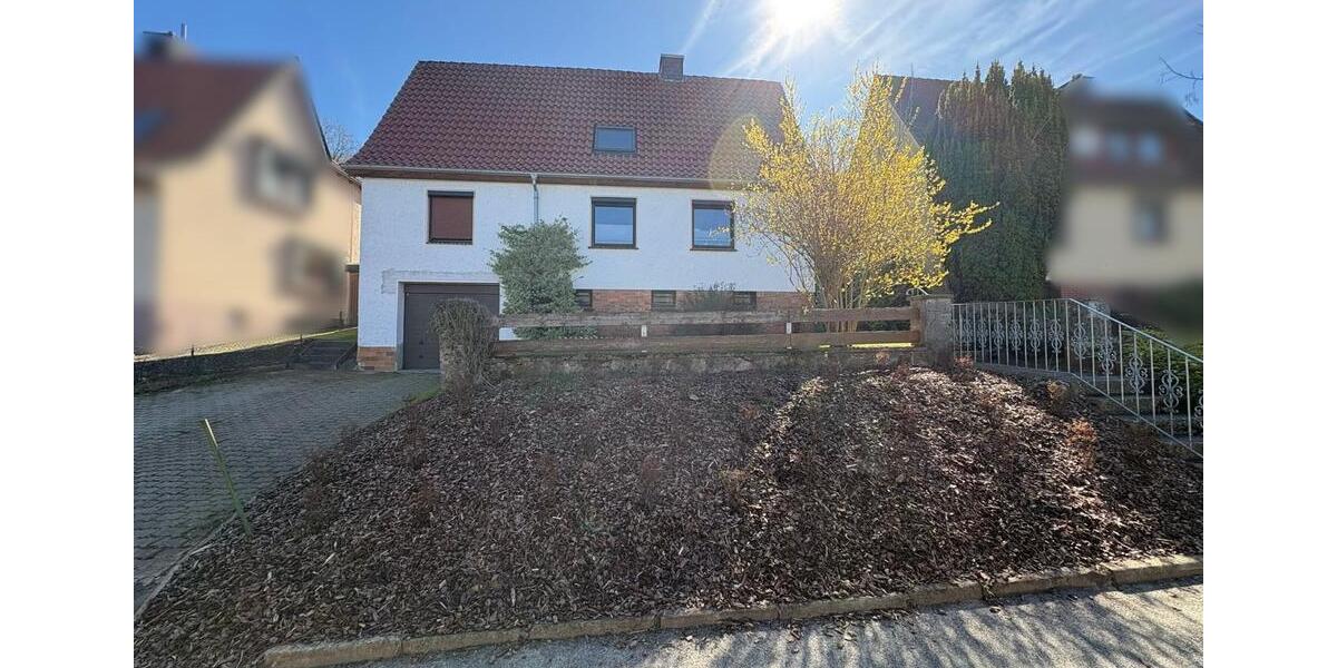 Einfamilienhaus Bad Salzdetfurth - 7 Zimmer, 125 m&sup2;, 290.000&euro; | Angebot:26062031
