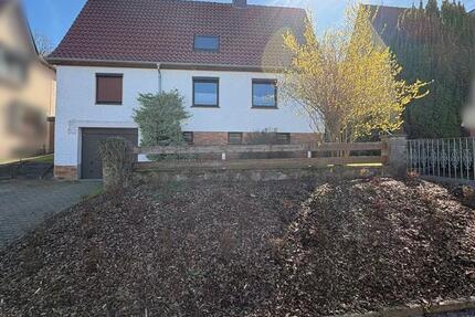 Haus Bad Salzdetfurth - 7 Zimmer, 125 m&sup2;, 290.000&euro; | Angebot:26062031