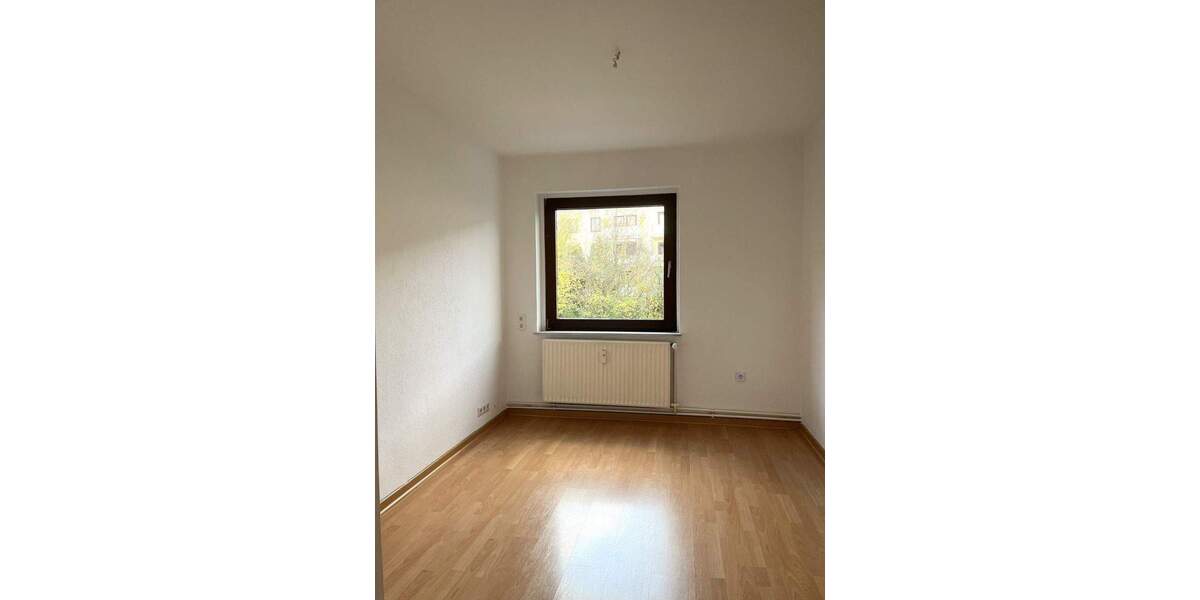 Etagenwohnung Hildesheim Marienburger Höhe - 3 Zimmer, 70 m&sup2;, 770&euro; | Angebot:25835200