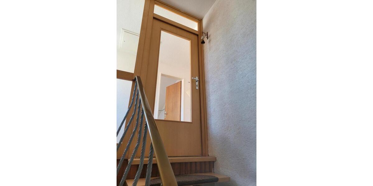 Dachgeschoßwohnung Lamspringe - 3 Zimmer, 70 m&sup2;, 500&euro; | Angebot:25924396