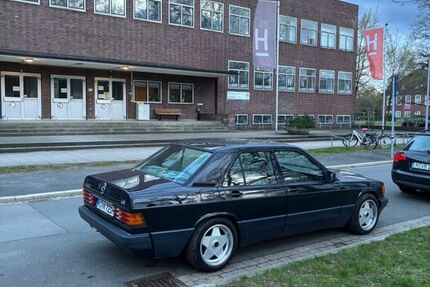 Mercedes-Benz 190 284.057 km 4.500 &euro; Hannover 30159