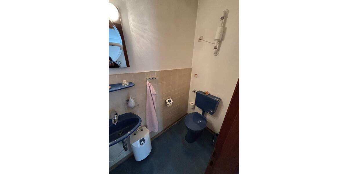 Einfamilienhaus Ronnenberg Weetzen - 7 Zimmer, 216 m&sup2;, 249.000&euro; | Angebot:25733409