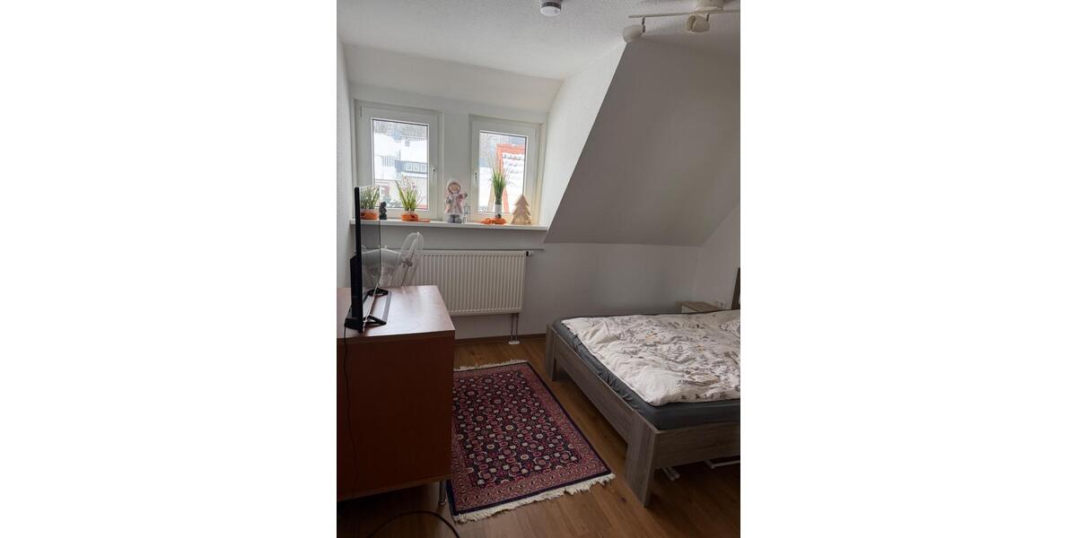 Dachgeschoßwohnung Harsum - 3.5 Zimmer, 70 m&sup2;, 550&euro; | Angebot:26024703