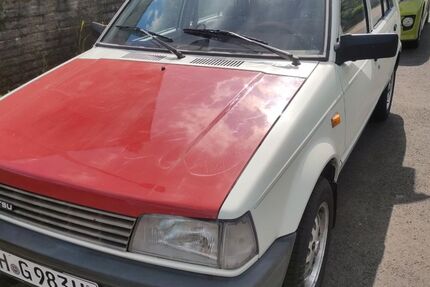 Daihatsu Charade 114.000 km 3.500 &euro; Laatzen 30880