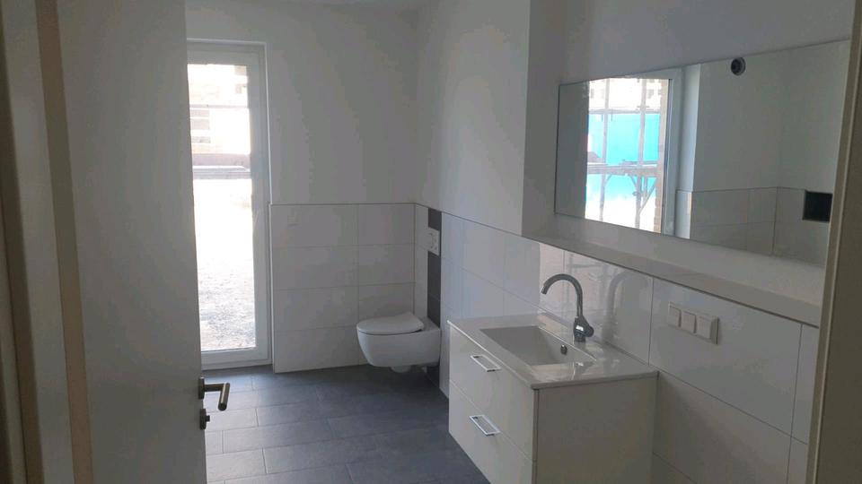 Erdgeschoßwohnung Sarstedt - 4 Zimmer, 116 m&sup2;, 488.000&euro; | Angebot:23205601