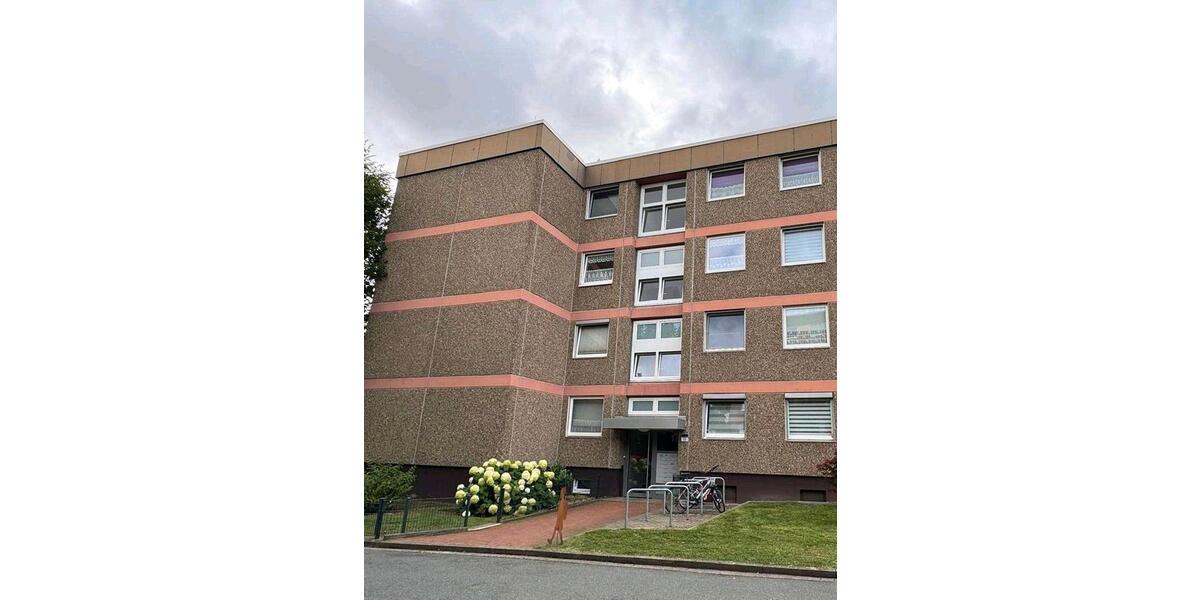 Etagenwohnung Sarstedt - 3 Zimmer, 92 m&sup2;, 920&euro; | Angebot:25759103