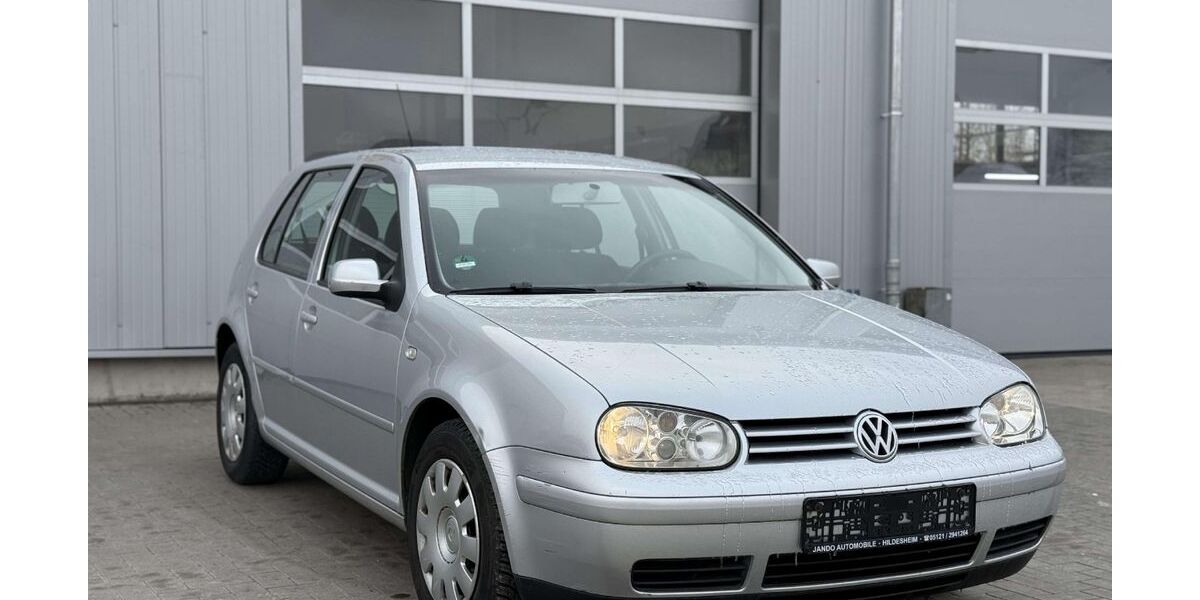 VW Golf 181.522 km 2.700 &euro; Hildesheim 31137