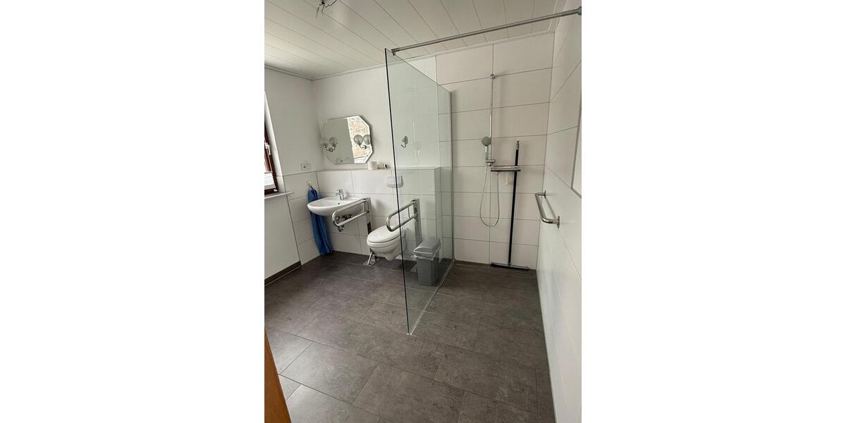 Reihenhaus Salzgitter - 3 Zimmer, 111 m&sup2;, 200.000&euro; | Angebot:26016588