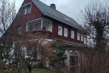 Haus Delligsen - 7 Zimmer, 225 m&sup2;, 245.000&euro; | Angebot:25151570