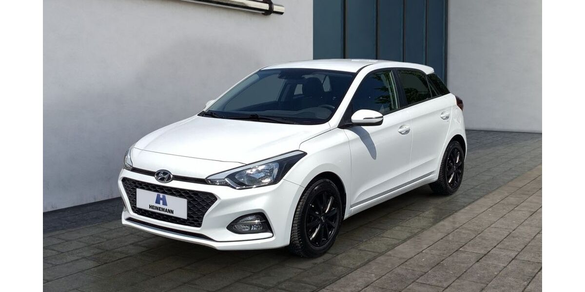 Hyundai i20 68.295 km 11.950 &euro; Salzgitter 38229