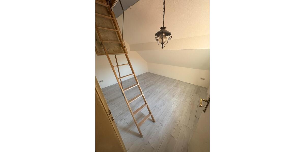 Etagenwohnung Springe - 3 Zimmer, 85 m&sup2;, 795&euro; | Angebot:26676463