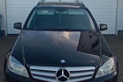 Mercedes-Benz 220 330.000 km 7.500 &euro; Salzgitter 38228