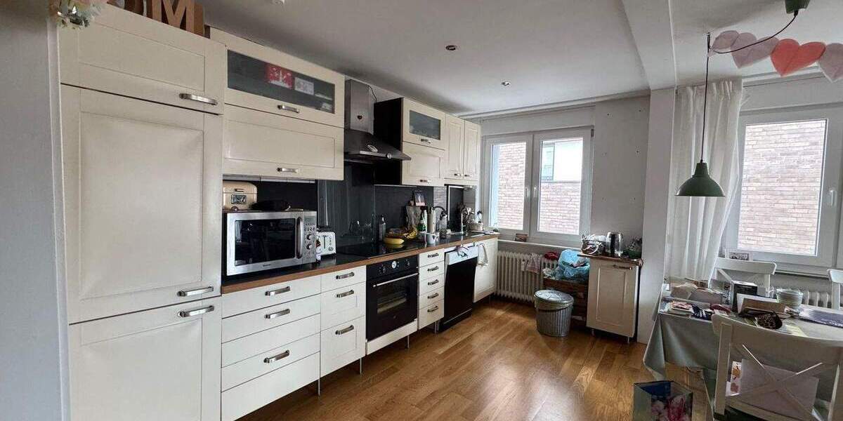 Etagenwohnung Hannover Südstadt - 2 Zimmer, 65 m&sup2;, 975&euro; | Angebot:25668768