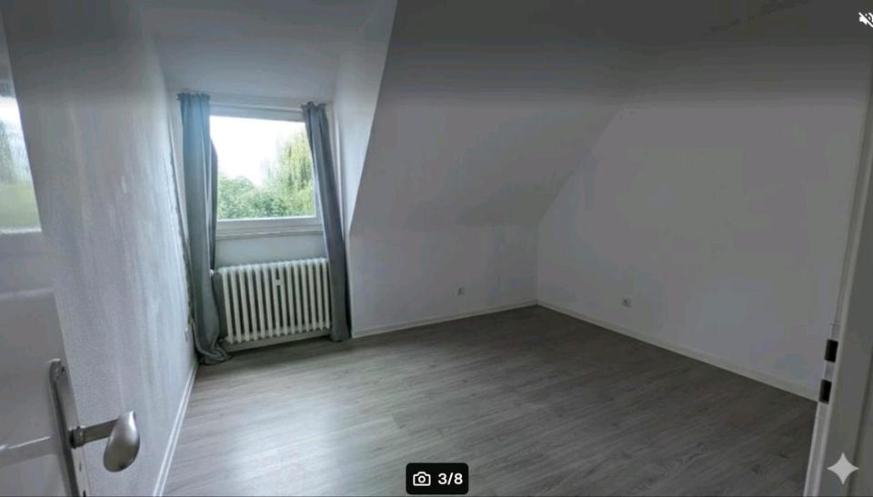 Etagenwohnung Hildesheim Bockfeld - 4 Zimmer, 100 m&sup2;, 900&euro; | Angebot:25932075
