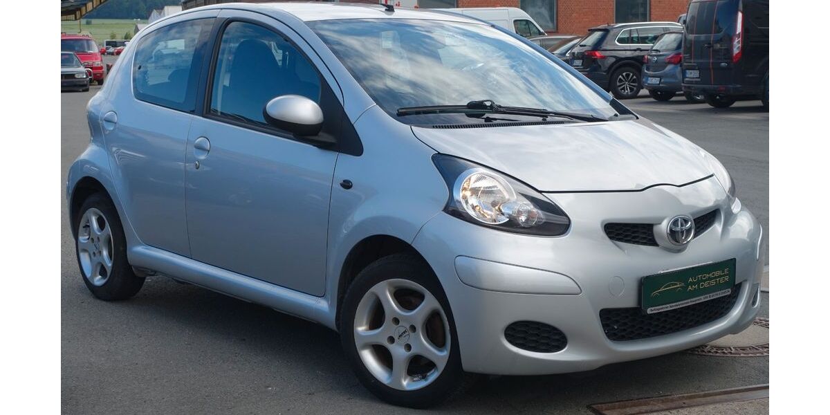 Toyota Aygo (X) 100.000 km 3.990 &euro; Springe 31832