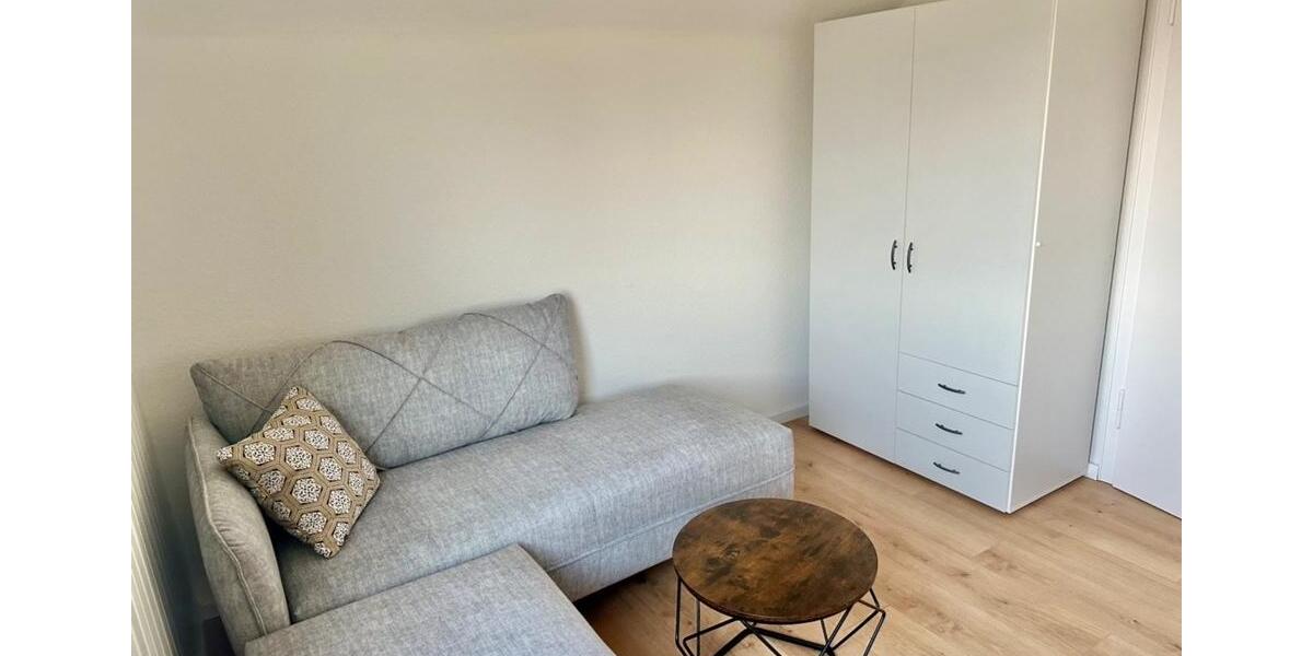 Dachgeschoßwohnung Hildesheim Himmelsthür - 1 Zimmer, 25 m&sup2;, 300&euro; | Angebot:25925793