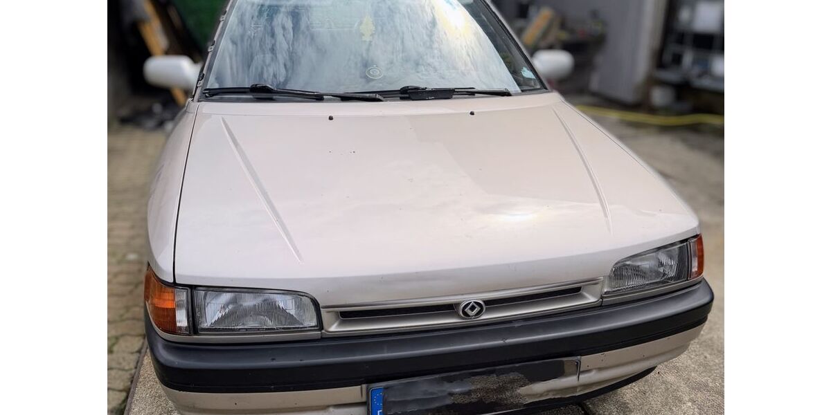 Mazda 323 120.000 km 2.500 &euro; Bockenem 31167