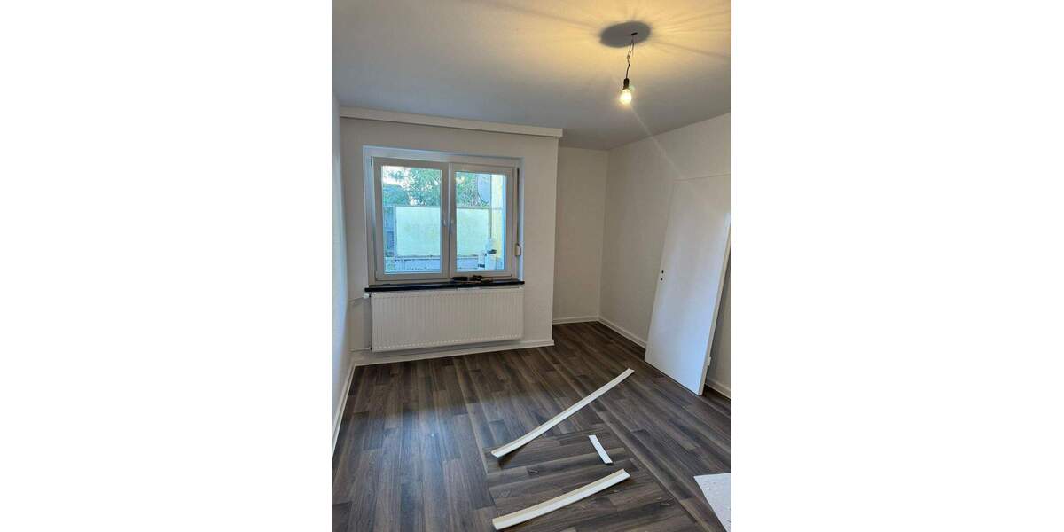 Etagenwohnung Hildesheim Mitte - 4 Zimmer, 100 m&sup2;, 850&euro; | Angebot:25667976