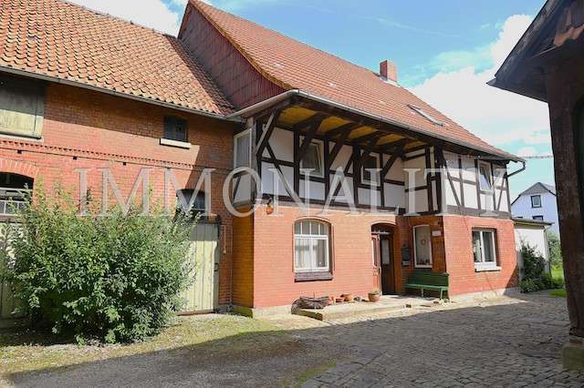 Einfamilienhaus Salzhemmendorf / Benstorf Benstorf - 9 Zimmer, 260 m&sup2;, 189.000&euro; | Angebot:22496032