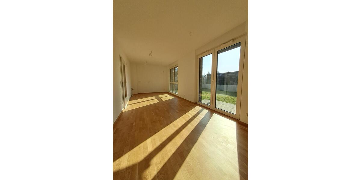 Erdgeschoßwohnung Peine - 3 Zimmer, 95 m&sup2;, 1.180&euro; | Angebot:25489035