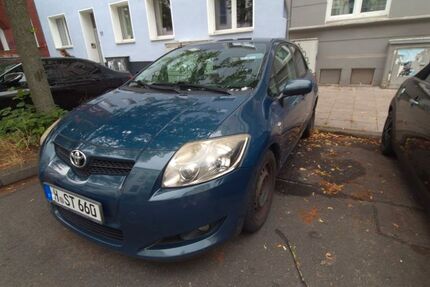 Toyota Auris 274.000 km 2.100 &euro; Hannover 30161