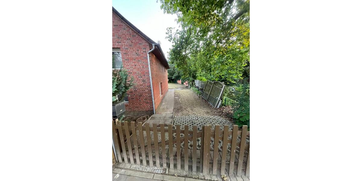 Einfamilienhaus Nordstemmen - 8 Zimmer, 1.000 m&sup2;, 129.900&euro; | Angebot:25174981