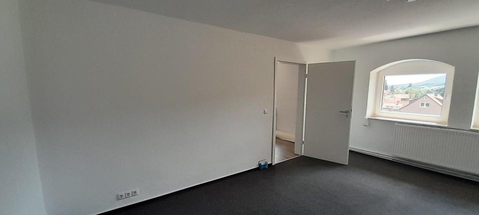 Etagenwohnung Freden (Leine) - 6 Zimmer, 130 m&sup2;, 845&euro; | Angebot:25719889
