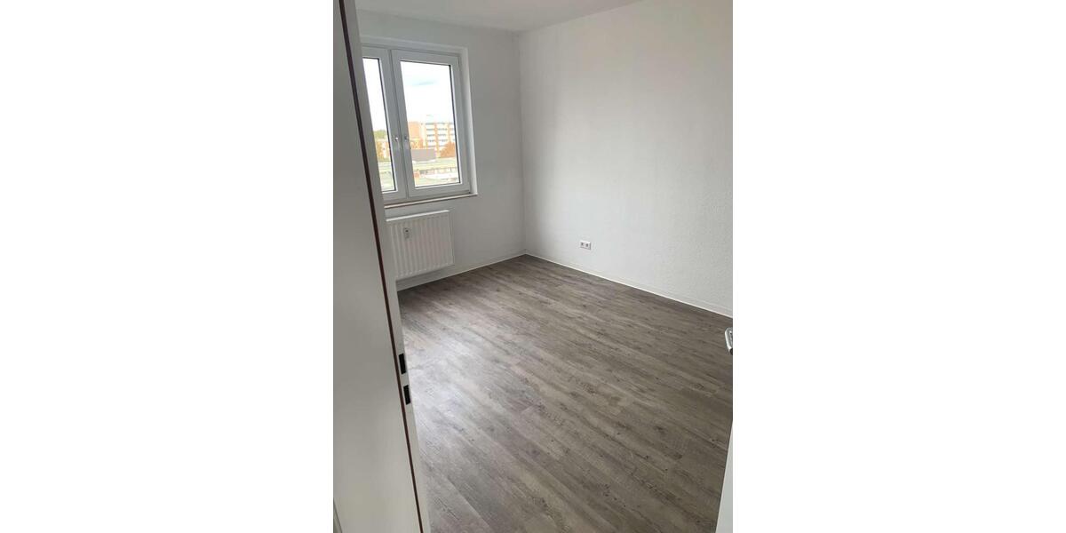 Etagenwohnung Hannover Buchholz-Kleefeld - 3 Zimmer, 81 m&sup2;, 840&euro; | Angebot:23553335