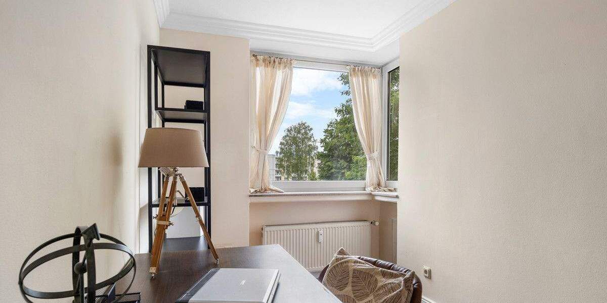 Etagenwohnung Hannover / Anderten Anderten - 4 Zimmer, 175 m&sup2;, 395.000&euro; | Angebot:25671322