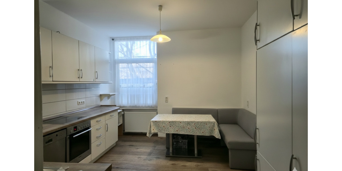 Hochparterre Hannover Linden-Limmer - 4 Zimmer, 105 m&sup2;, 299.000&euro; | Angebot:25106220