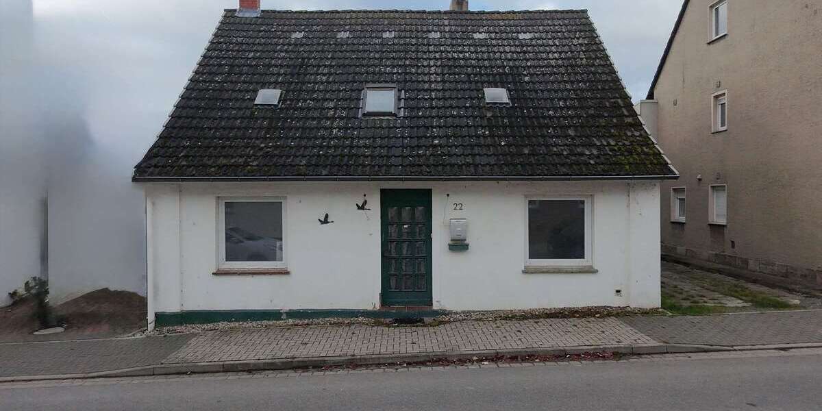 Einfamilienhaus Pattensen / Schulenburg Schulenburg - 6 Zimmer, 110 m&sup2;, 135.000&euro; | Angebot:23849403