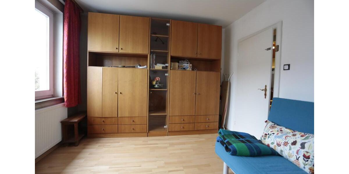 Etagenwohnung Hildesheim Himmelsthür - 4 Zimmer, 100 m&sup2;, 1.200&euro; | Angebot:25085218