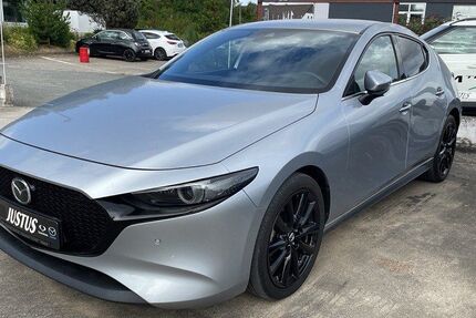 Mazda 3 64.000 km 18.990 &euro; Hildesheim 31137