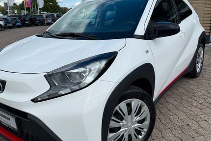 Toyota Aygo (X) 56.300 km 14.440 &euro; Hildesheim 31137