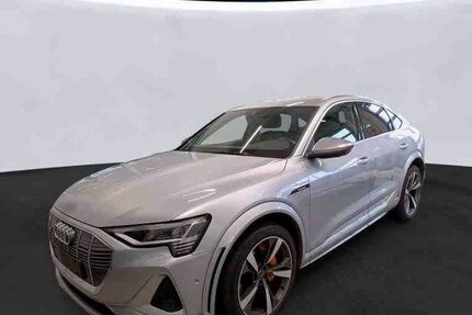 Audi e-tron 35.000 km 42.900 &euro; Salzgitter 38259