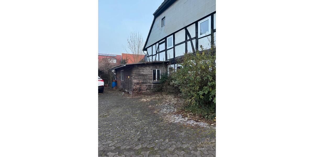 Doppelhaushälfte Hannover Döhren-Wülfel - 4 Zimmer, 130 m&sup2;, 1.400&euro; | Angebot:25721812