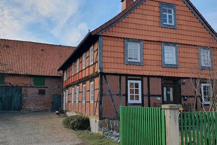 Wohnung Söhlde - 5 Zimmer, 130 m&sup2;, 1.040&euro; | Angebot:25417193