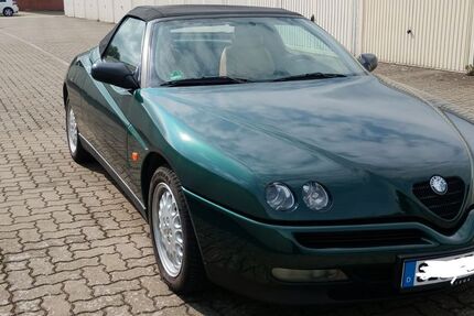 Alfa Romeo Spider 152.000 km 3.200 &euro; Salzgitter 38226