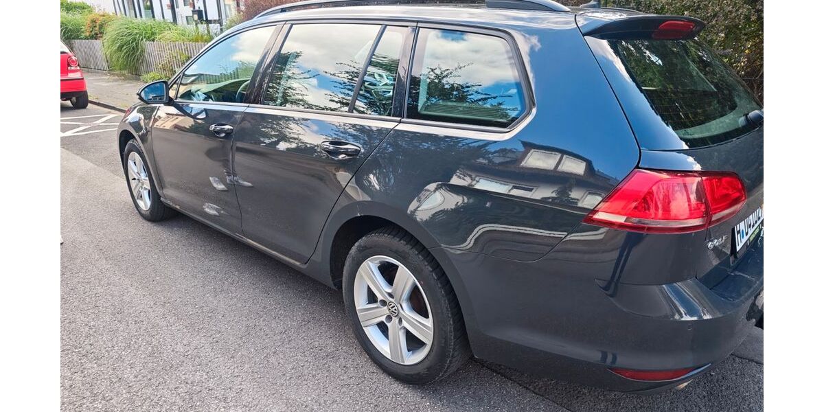 VW Golf 239.000 km 6.400 &euro; Lehrte 31275