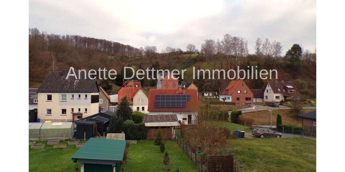 Reihenmittelhaus Freden (Leine) Freden - 8 Zimmer, 180 m&sup2;, 119.000&euro; | Angebot:25695285