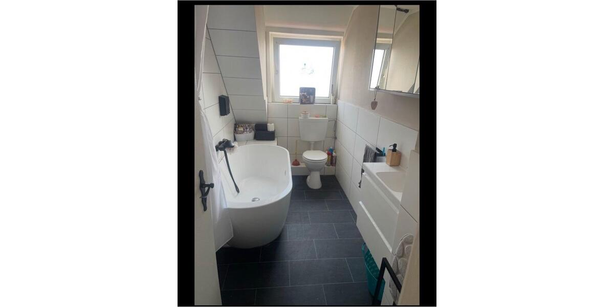 Etagenwohnung Alfeld (Leine) - 3 Zimmer, 83 m&sup2;, 700&euro; | Angebot:25919886