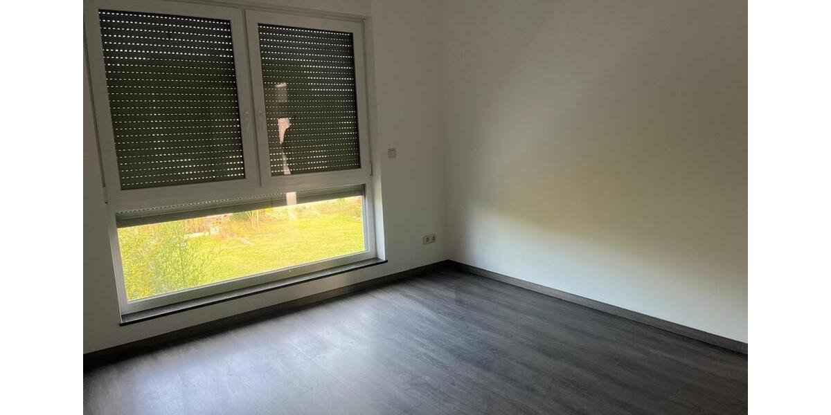 Terrassenwohnung Laatzen - 3 Zimmer, 118 m&sup2;, 1.750&euro; | Angebot:24863334