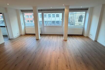 Wohnung Hildesheim - 3 Zimmer, 107 m&sup2;, 980&euro; | Angebot:25179414