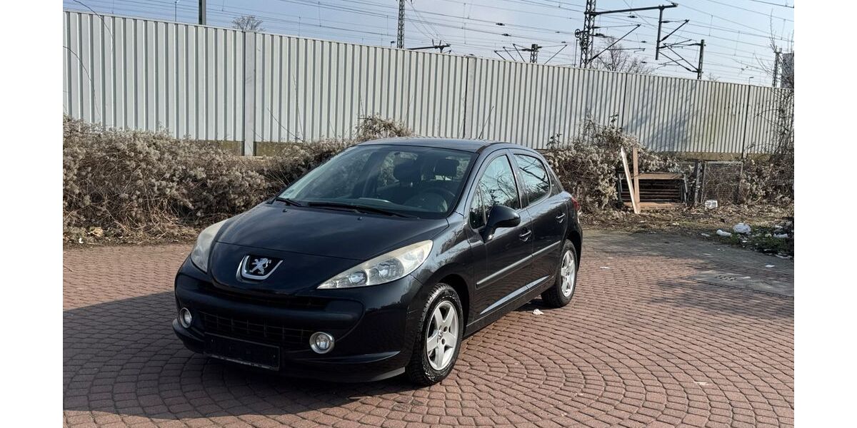 Peugeot 207 180.000 km 2.499 &euro; Laatzen 30880