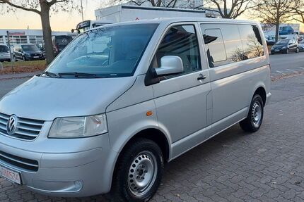 VW T5 Transporter 217.000 km 7.550 &euro; Hannover 30165