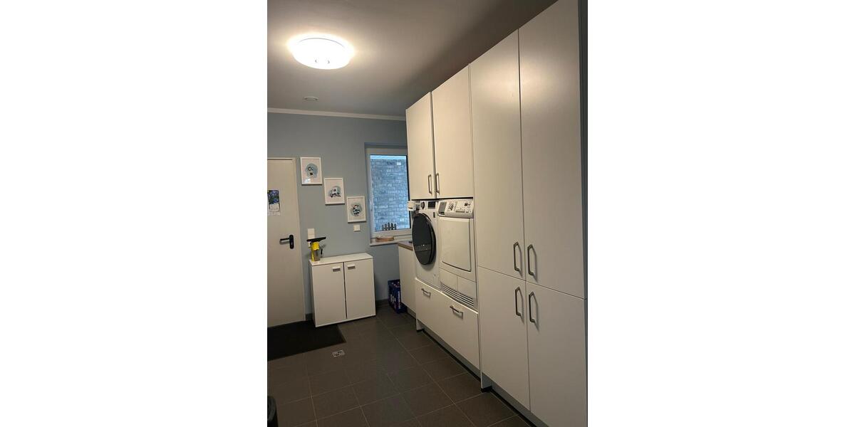 Villa Hohenhameln - 7 Zimmer, 211 m&sup2;, 733.000&euro; | Angebot:25976891